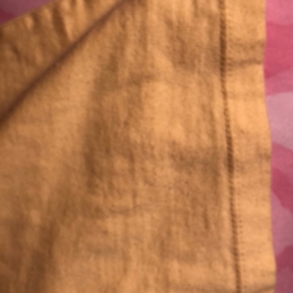 Yellow tee - Picture 3 of 3